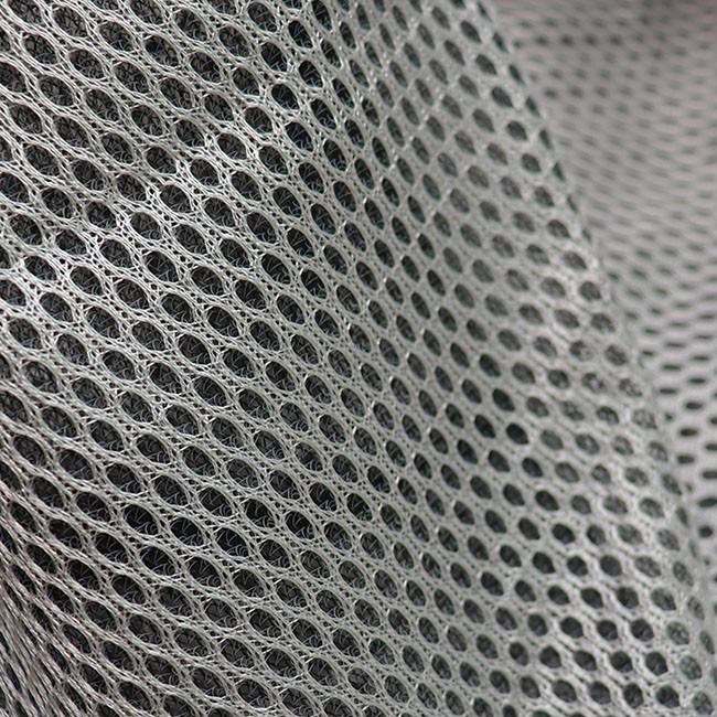สายใยสีดํา 3D Mesh ผ้า 100% โพลิเอสเตอร์ สื่อ Mesh หายใจสําหรับโซฟา 2