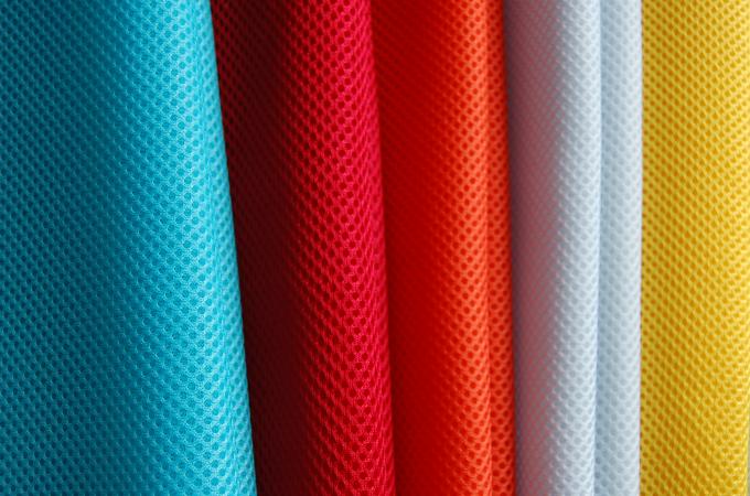 ผ้า 3 มิลลิเมตร 100 โพลีเอสเตอร์ Mesh เนื้อผสมผสมผสมผสมผสมผสมผสมผสมผสมผสมผสมผสมผสมผสานสําหรับรองเท้า 1