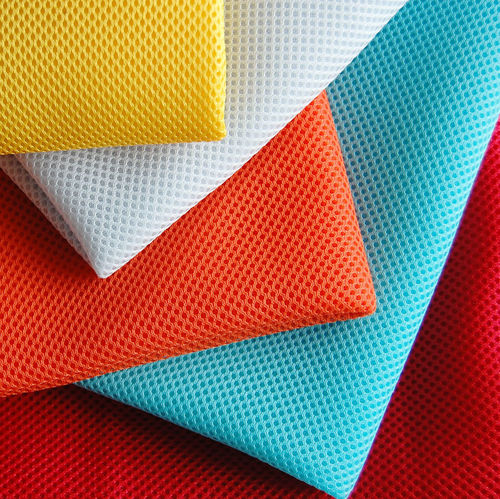 Latest company news about 3 มม 100% โพลีเอสเตอร์ สายผูก Airmesh หายใจ Air Mesh ผ้า Spacer Mesh ผ้าสําหรับรองเท้า ที่นั่งหลัง