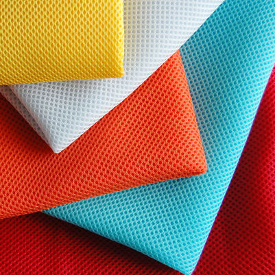 ผ้า 3 มิลลิเมตร 100 โพลีเอสเตอร์ Mesh เนื้อผสมผสมผสมผสมผสมผสมผสมผสมผสมผสมผสมผสมผสมผสานสําหรับรองเท้า