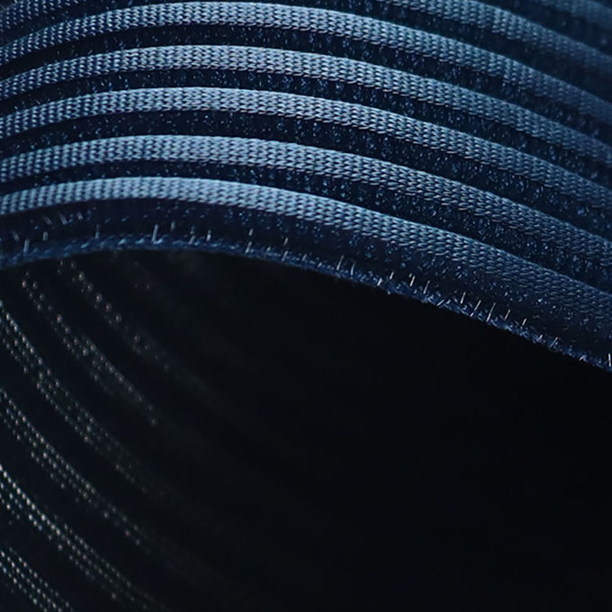 สารประกอบ 3D Mesh ที่ทนน้ําตาและหายใจ เนื้อผ้า Polyester Mesh 240GSM สําหรับรองเท้า 3