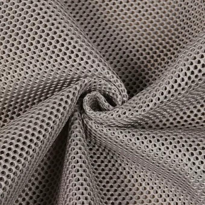 ผ้า 100% โพลีเอสเตอร์ Airmesh ผ้าผูก Airmesh หายใจ Air Mesh ผ้า Spacer Mesh ผ้าสําหรับ Beding 0