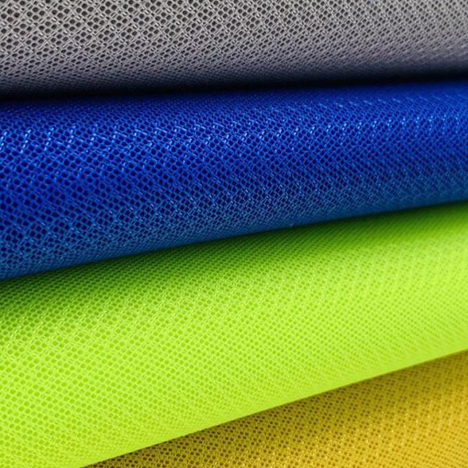 320GSM เนื้อผ้า 3D Mesh น้ําหนักเบา เนื้อผ้า Polyester Air Mesh หายใจ 58IN 1