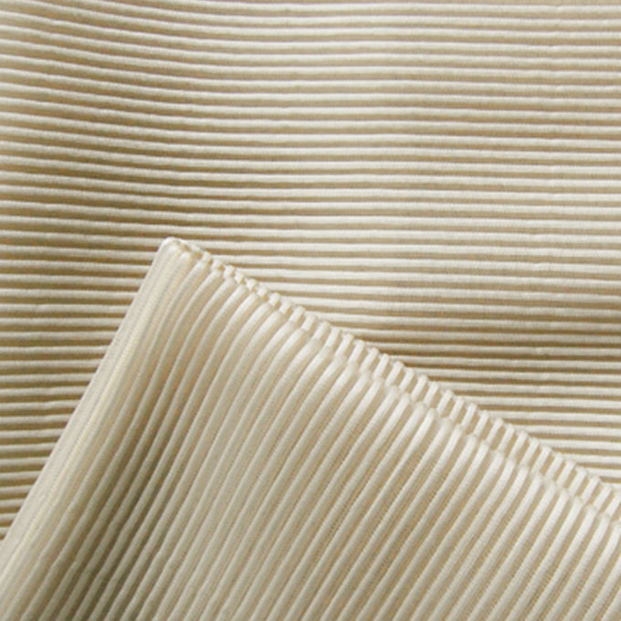 สารประกอบ 3D Mesh ที่ทนน้ําตาและหายใจ เนื้อผ้า Polyester Mesh 240GSM สําหรับรองเท้า 1