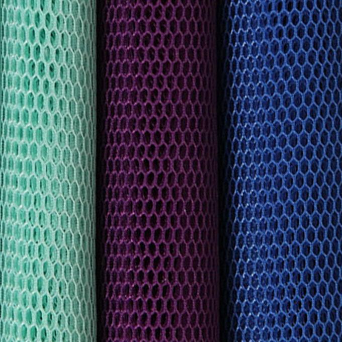 ความจํา 4mm 3D Mesh วัสดุ Polyester Mesh Fabric หายใจได้ดี 7