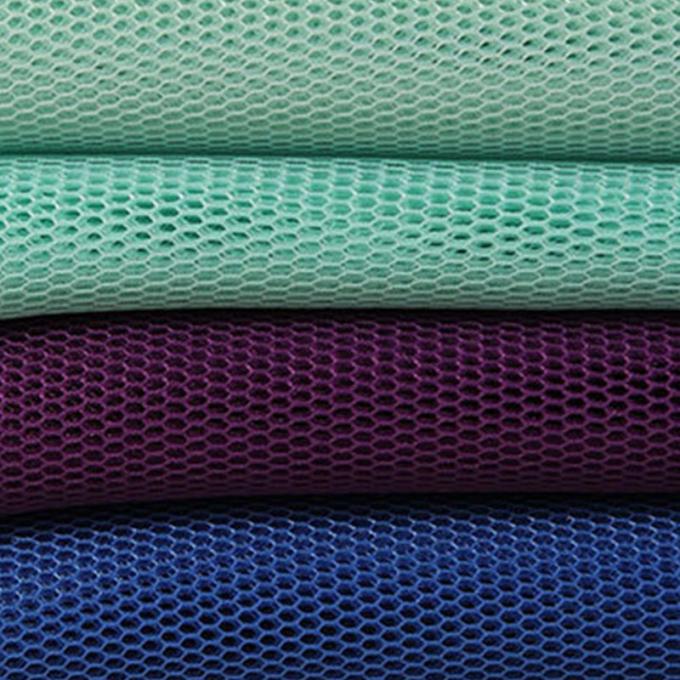 ความจํา 4mm 3D Mesh วัสดุ Polyester Mesh Fabric หายใจได้ดี 5